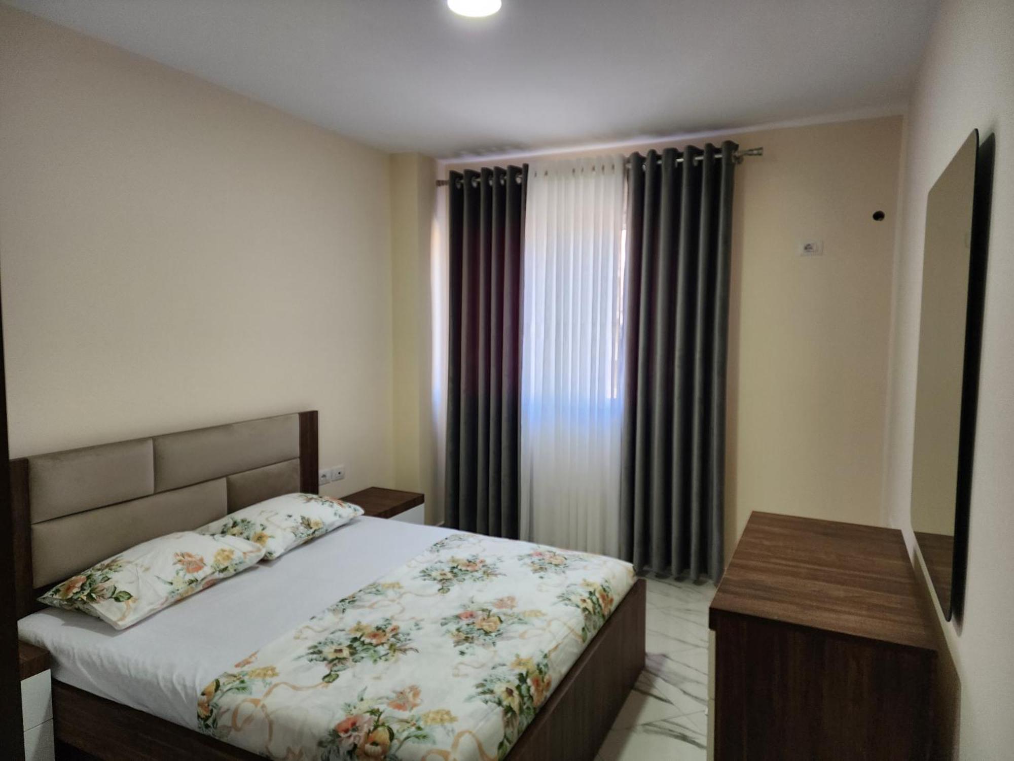 E.I.R Apartments Vlore Exterior photo